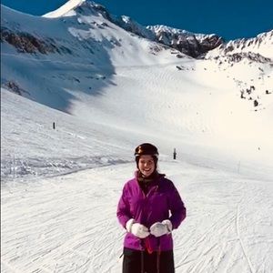 Meet your Posher, Laney